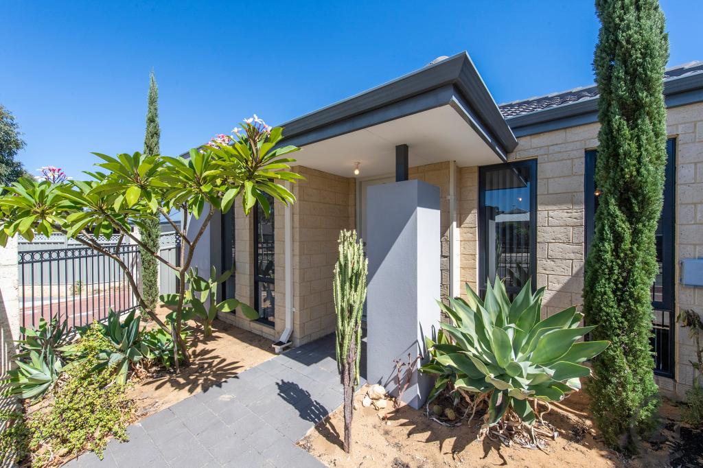 142 Lambeth Cir, Wellard, WA 6170