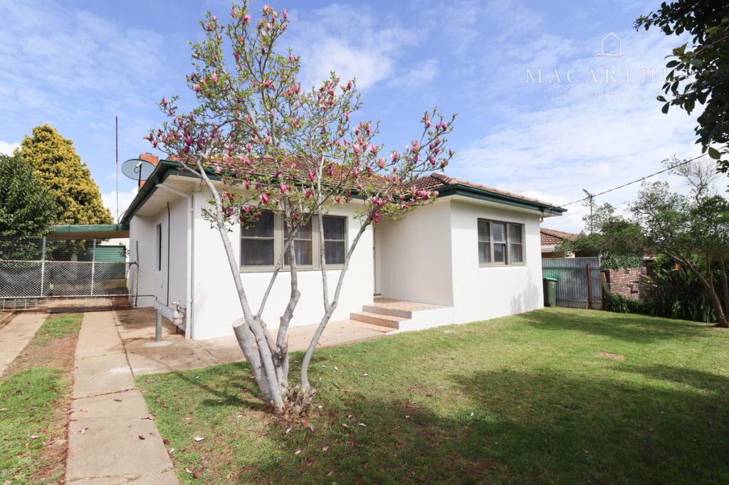 158 Fernleigh Rd, Mount Austin, NSW 2650