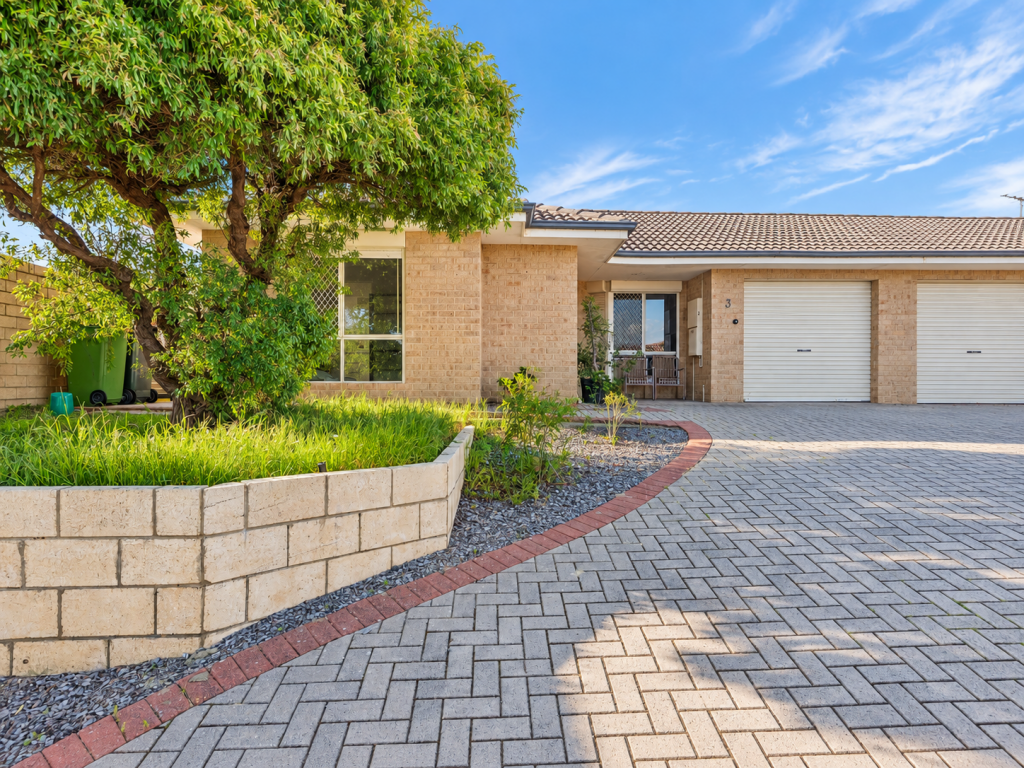 3/8 Carrello Cct, Coogee, WA 6166
