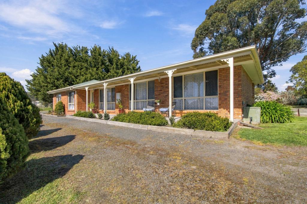 220 WARREN TCE, HAZELWOOD NORTH, VIC 3840