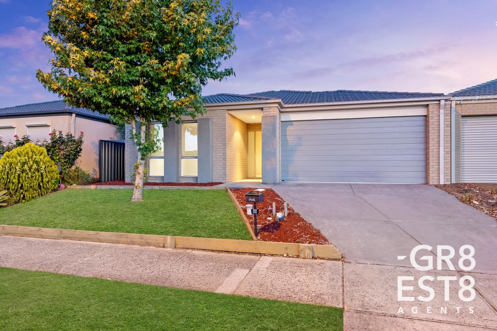 99 Selandra Bvd, Clyde North, VIC 3978