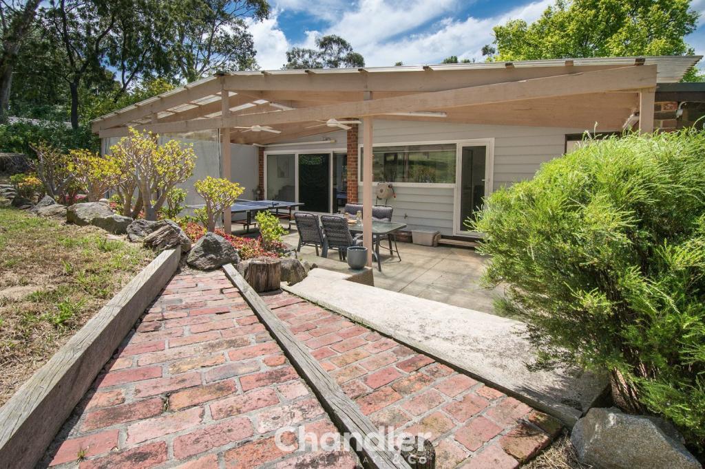 8 Glen Rd, Belgrave Heights, VIC 3160