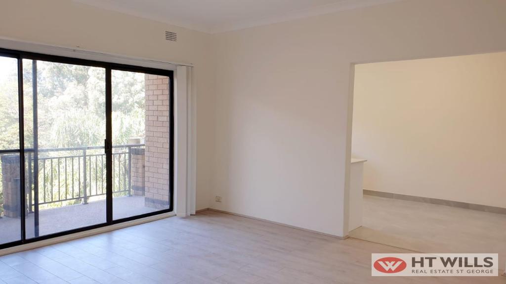 15/21 Garfield St, Carlton, NSW 2218