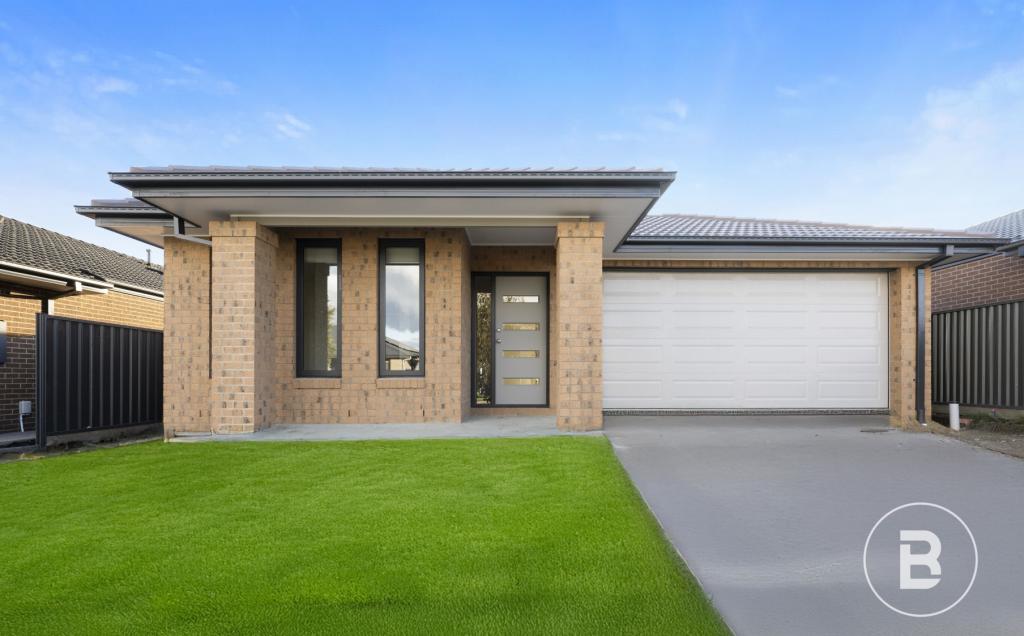 18 O'ROURKE ST, LUCAS, VIC 3350