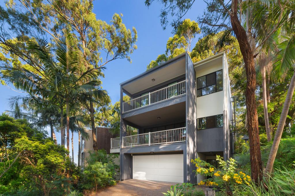 8 Sanctuary Crest Dr, Currumbin, QLD 4223