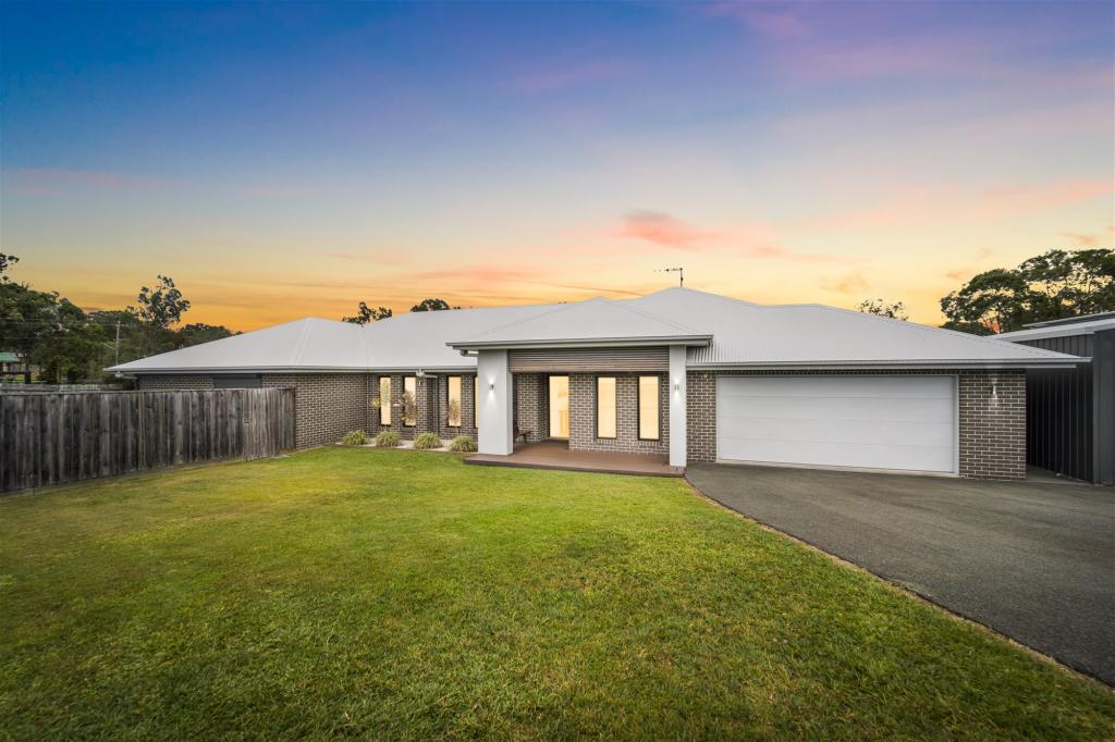 15 Toorak Cl, Narangba, QLD 4504