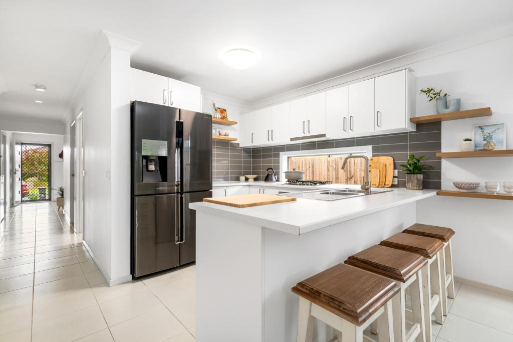 21 Chucklecreek Lane, Armstrong Creek, VIC 3217