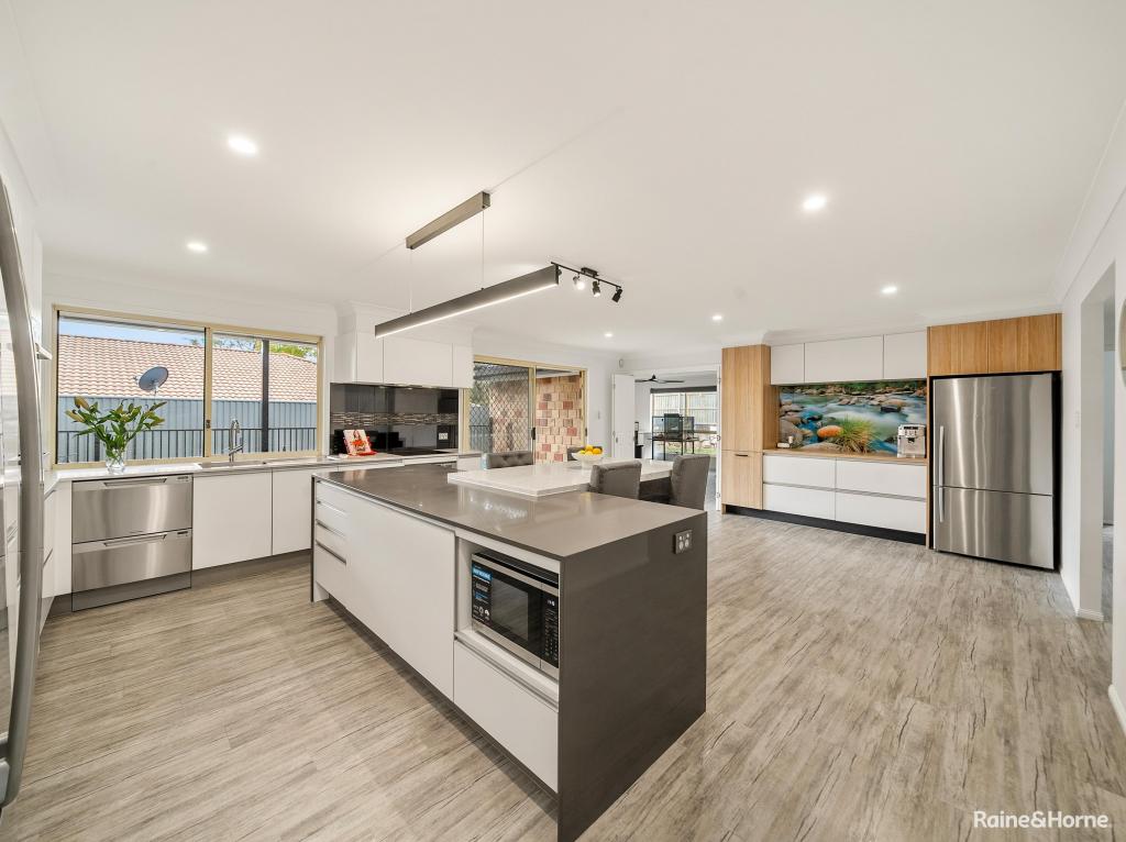 23 Kesteven St, Albany Creek, QLD 4035