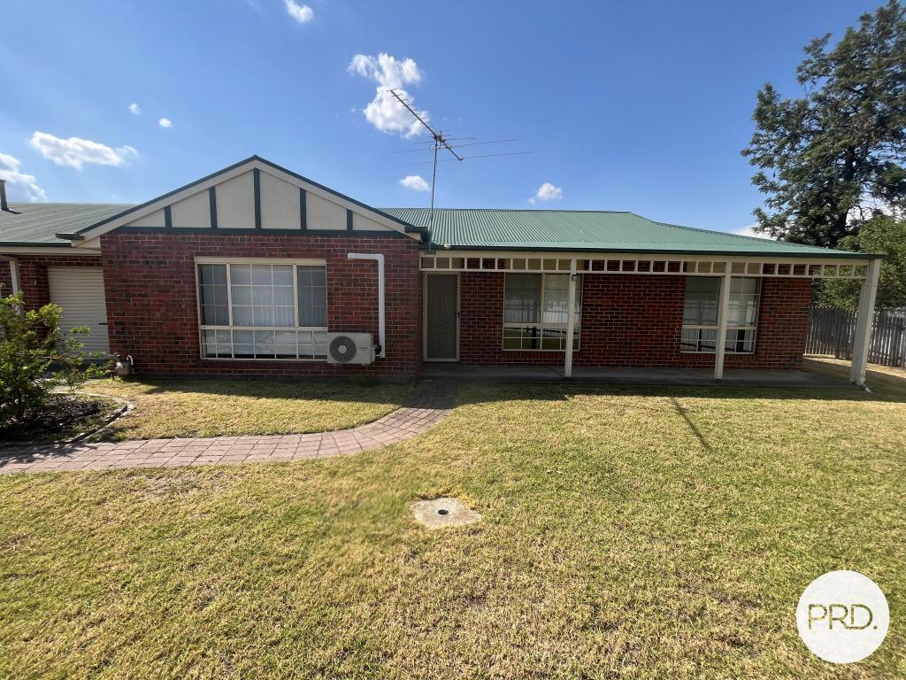 2/15 Edinburgh Cct, West Wodonga, VIC 3690