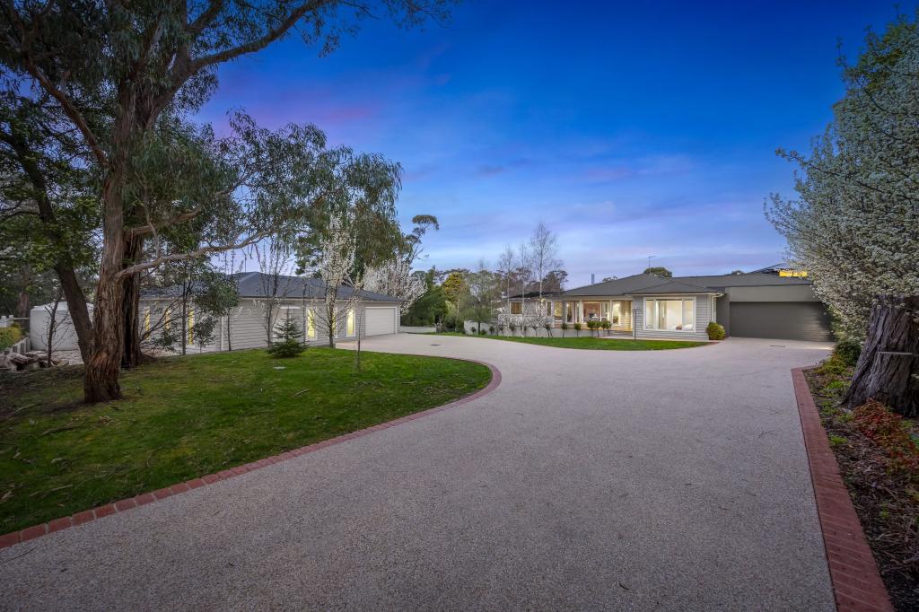 16 Falkirk Rd, Nerrina, VIC 3350