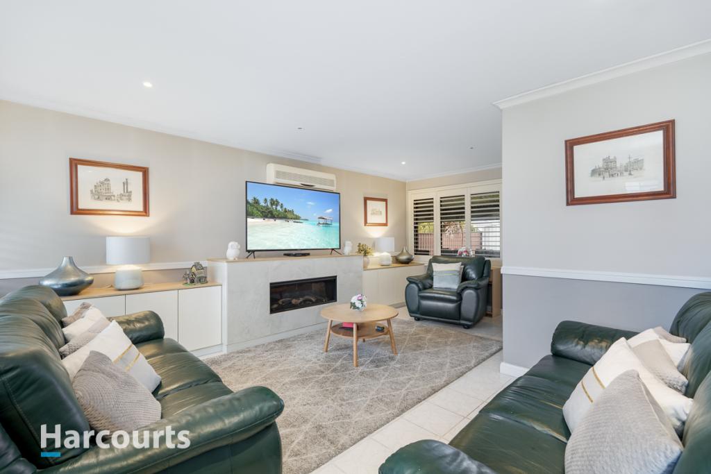 107 Explorers Way, St Clair, NSW 2759
