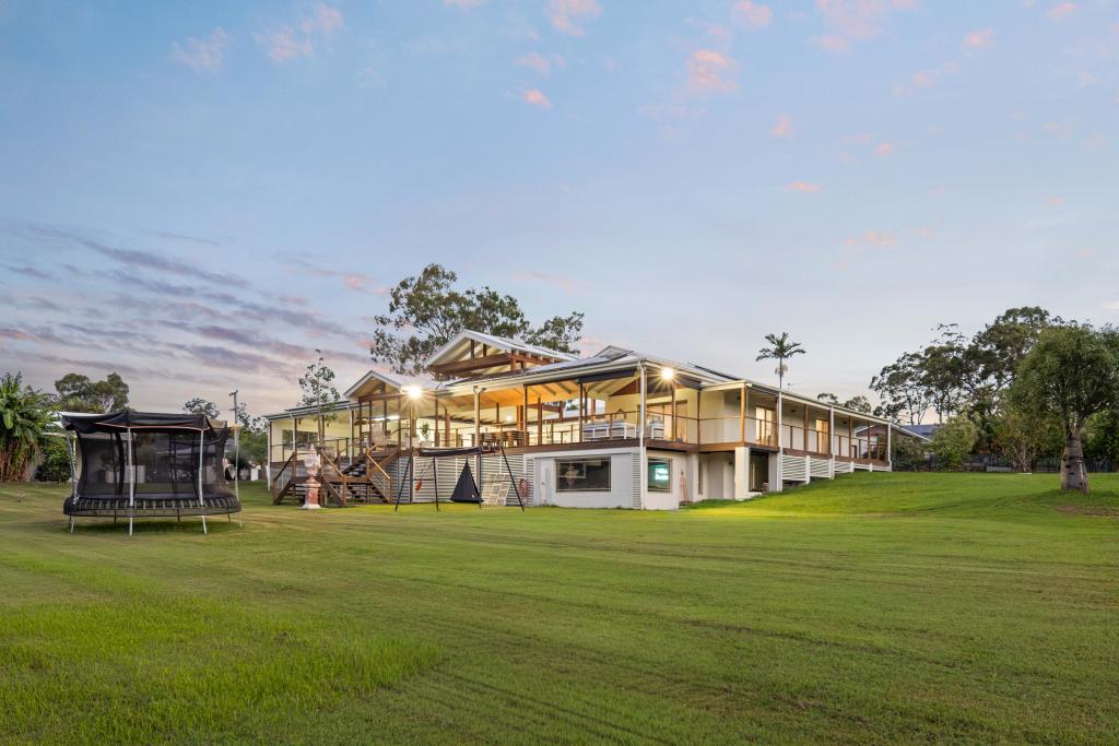 20 Riverdowns Cres, Helensvale, QLD 4212