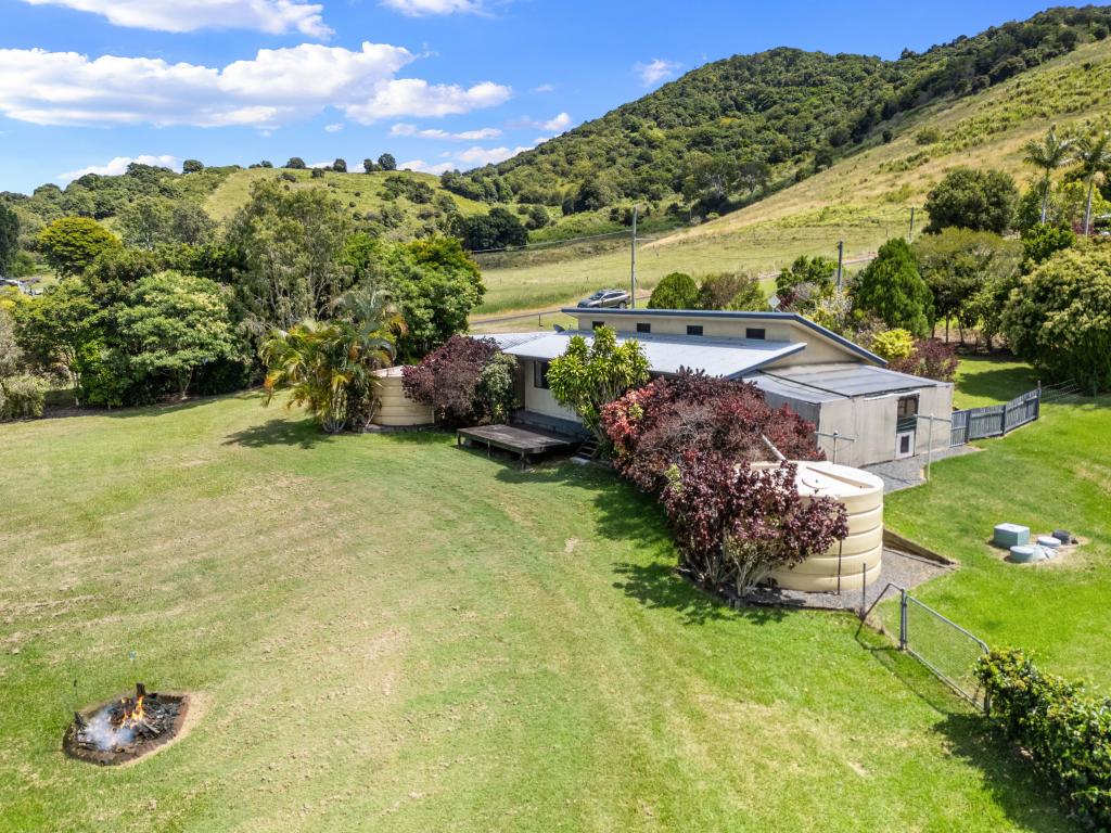 20 Mahaffey Rd, Goomboorian, QLD 4570