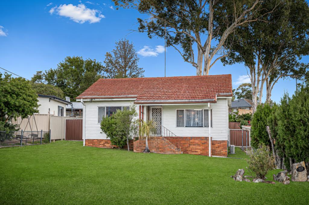 32 Purcell Cres, Lalor Park, NSW 2147