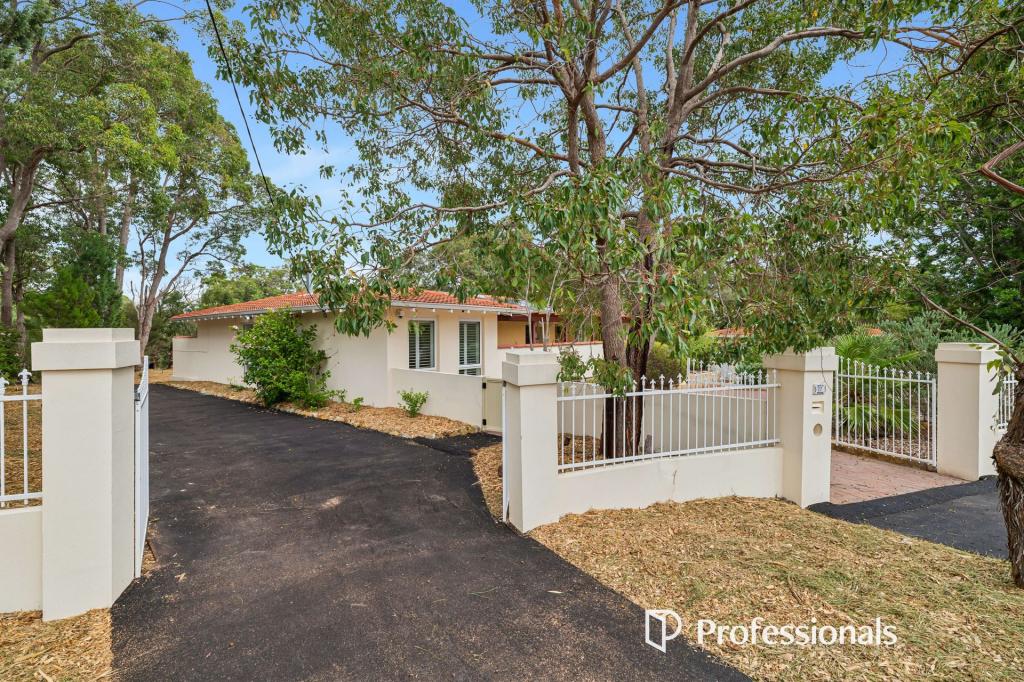 19 Standing Rd, Lesmurdie, WA 6076