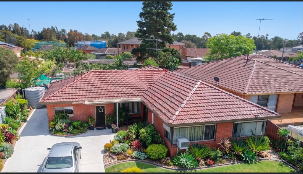 69 Meadows Rd, Mount Pritchard, NSW 2170