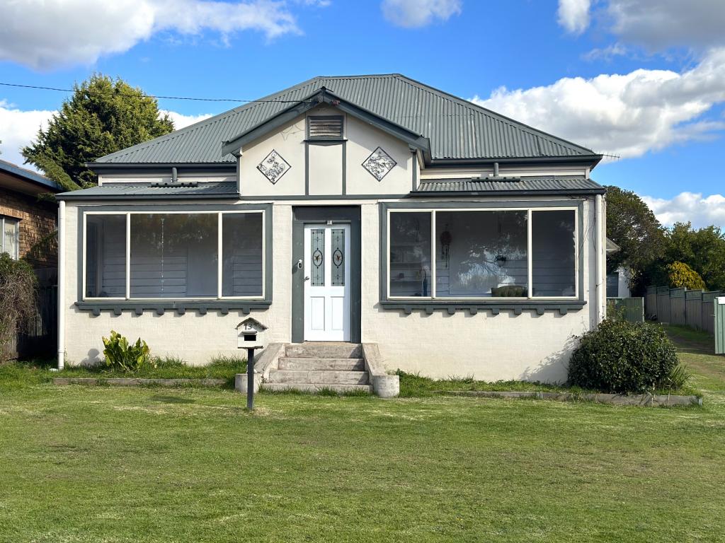 131 Taylor St, Glen Innes, NSW 2370