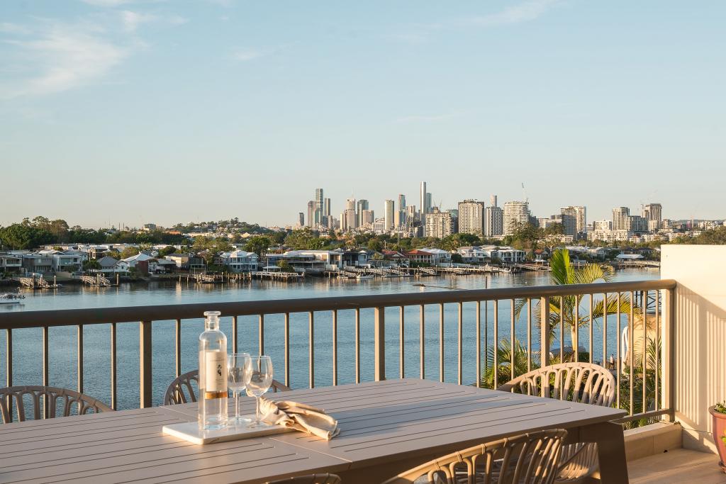 5/17 WHYENBAH ST, HAMILTON, QLD 4007