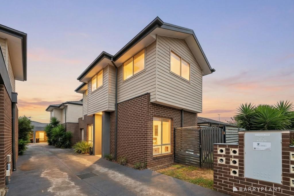 5/25 Staughton St, Melton South, VIC 3338