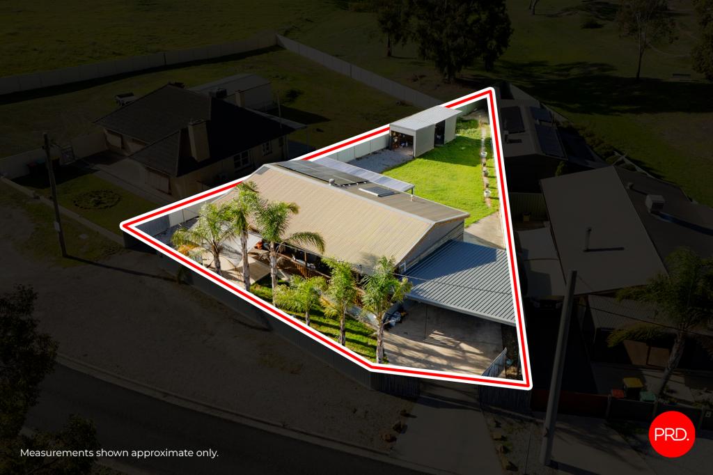 86 Happy Valley Rd, Long Gully, VIC 3550