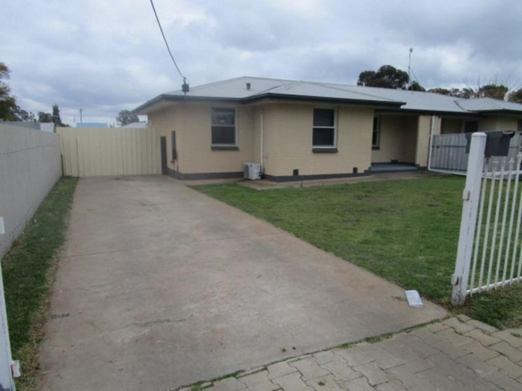 19 Samuel St, Smithfield, SA 5114