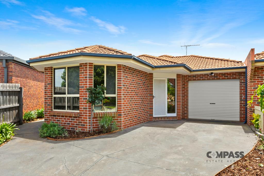 14 Kensington Cres, Altona Meadows, VIC 3028