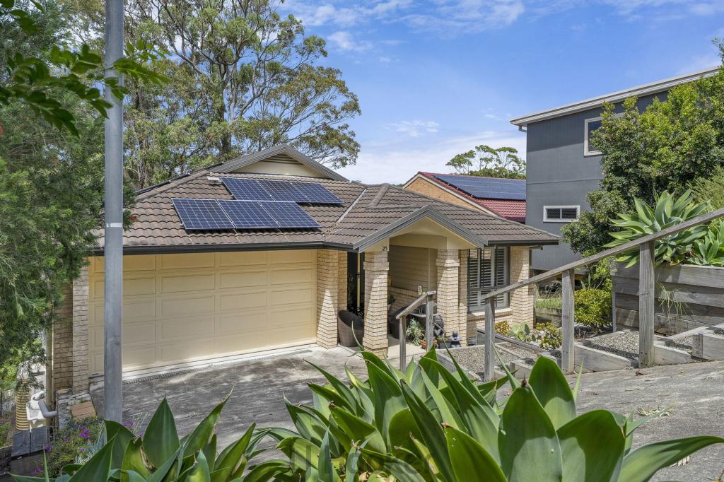 25 Cathrine St, Kotara South, NSW 2289
