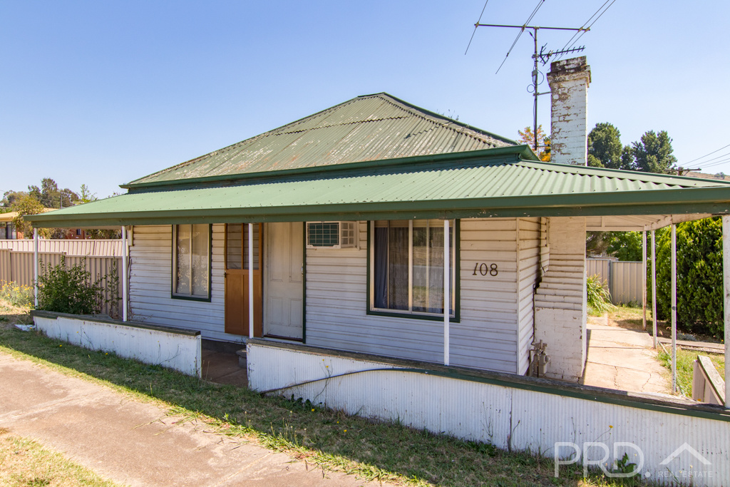 108 Tumut St, Adelong, NSW 2729