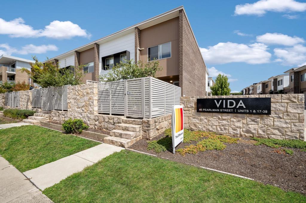38/40 Pearlman St, Coombs, ACT 2611