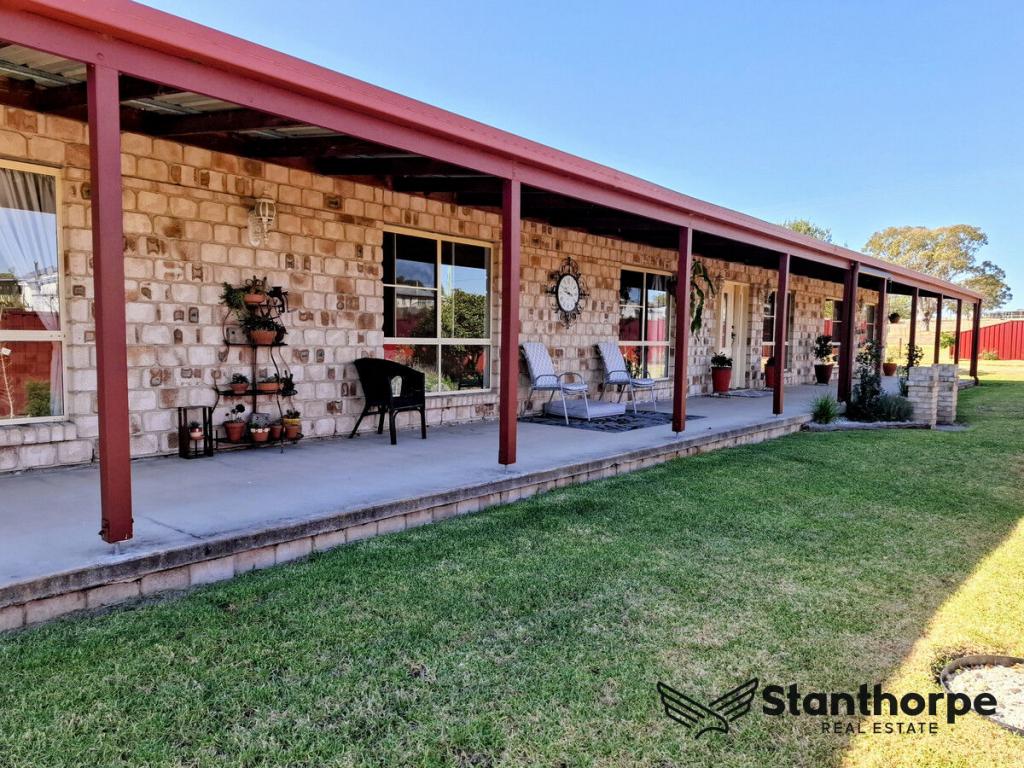 25 Treverton St, Wallangarra, QLD 4383