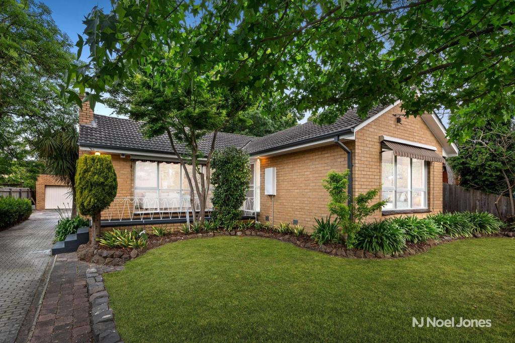 33 Lemon Gr, Nunawading, VIC 3131