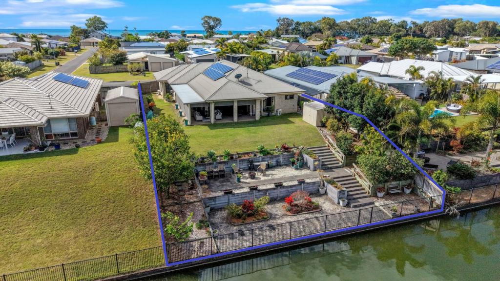 35 Northshore Ave, Toogoom, QLD 4655