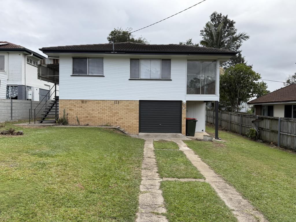 33 Ringwood St, Durack, QLD 4077