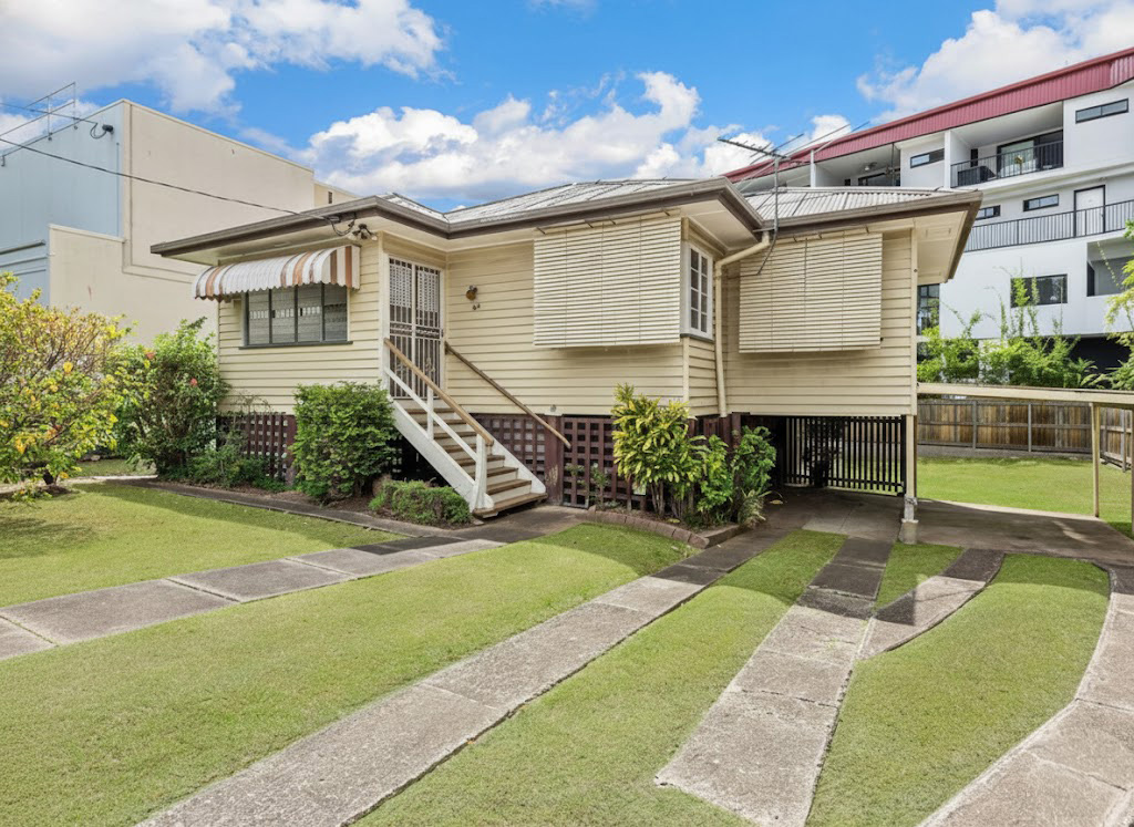 54 Shottery St, Yeronga, QLD 4104