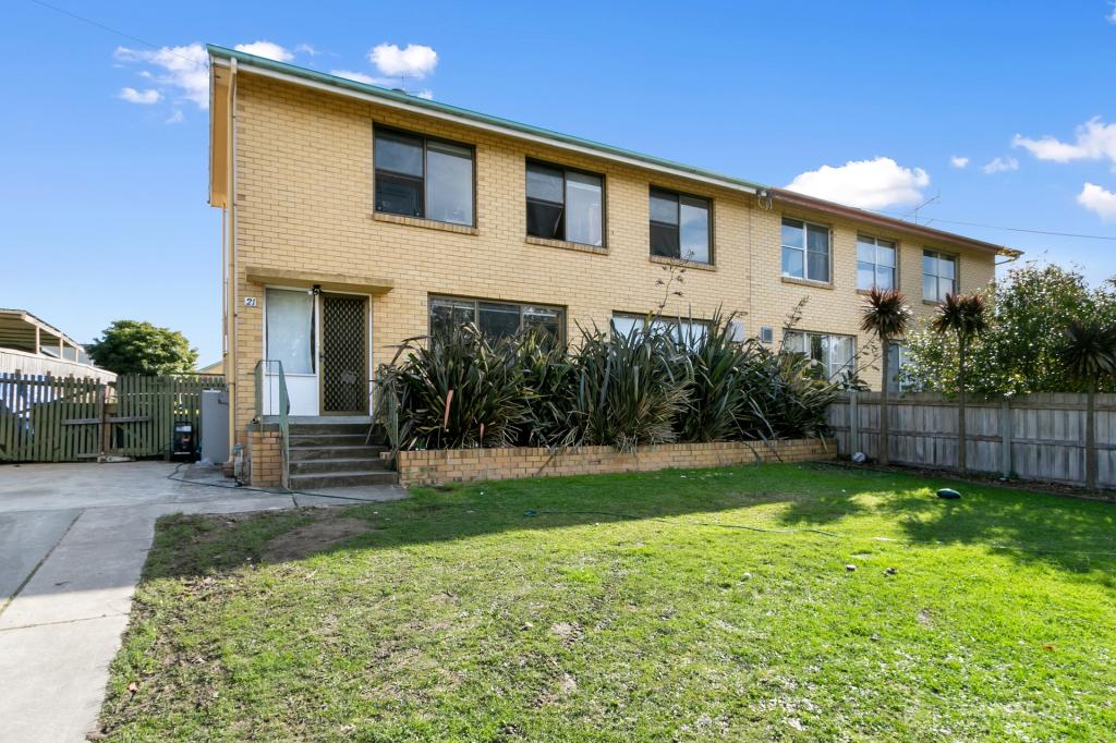 21 White Pde, Churchill, VIC 3842