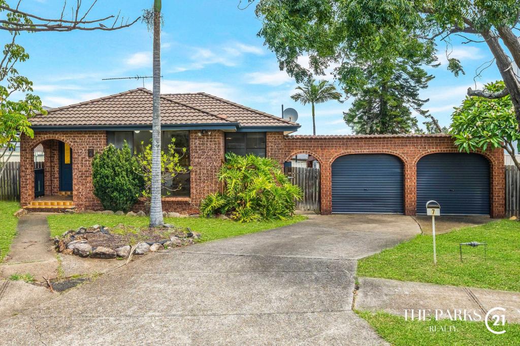 7 Tobruk Pl, Bossley Park, NSW 2176