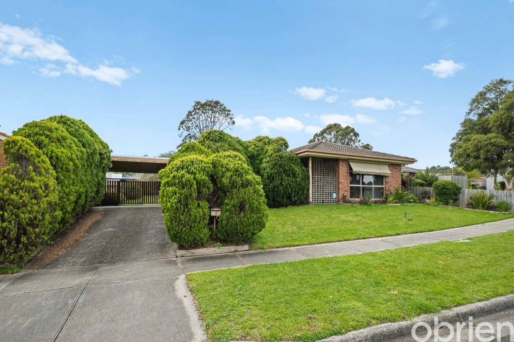 7 Garnet Cl, Narre Warren, VIC 3805