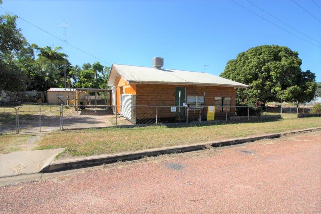 35 Marion St, Charters Towers City, QLD 4820