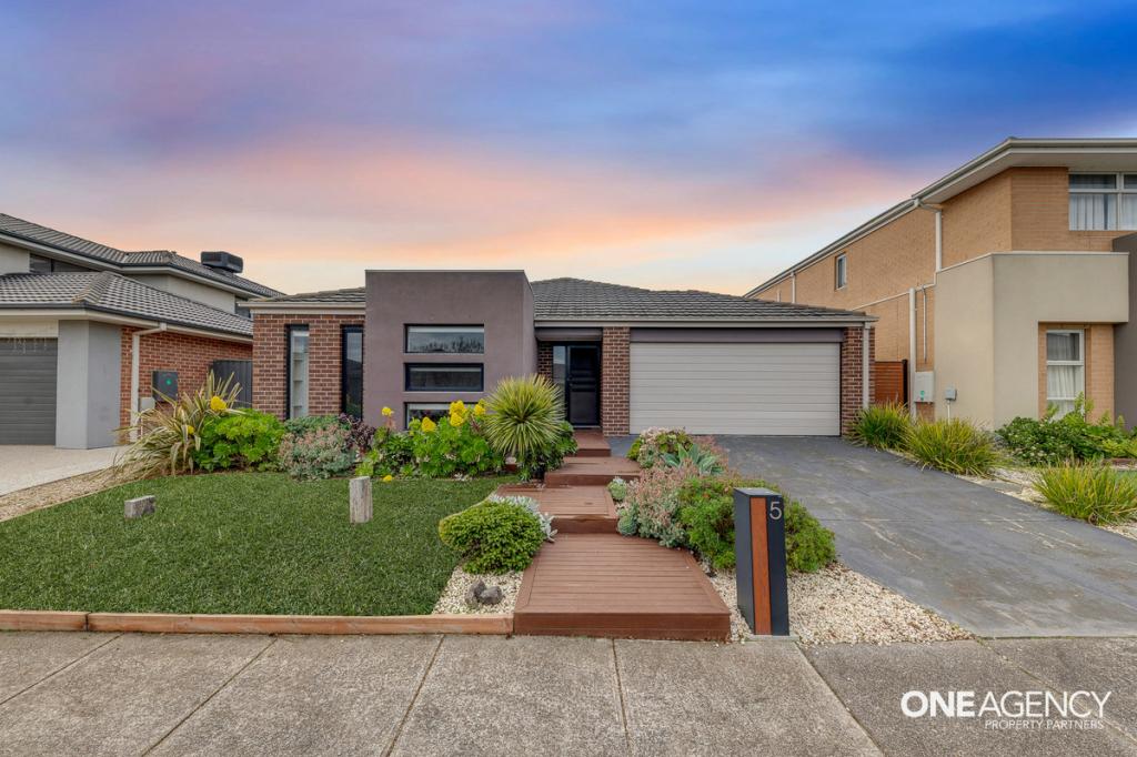 5 Anchor Cres, Point Cook, VIC 3030