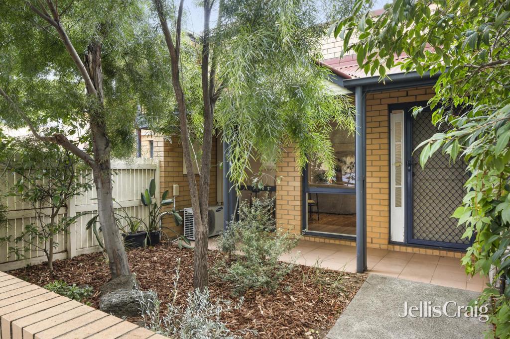 30/8-10 Martin St, Thornbury, VIC 3071