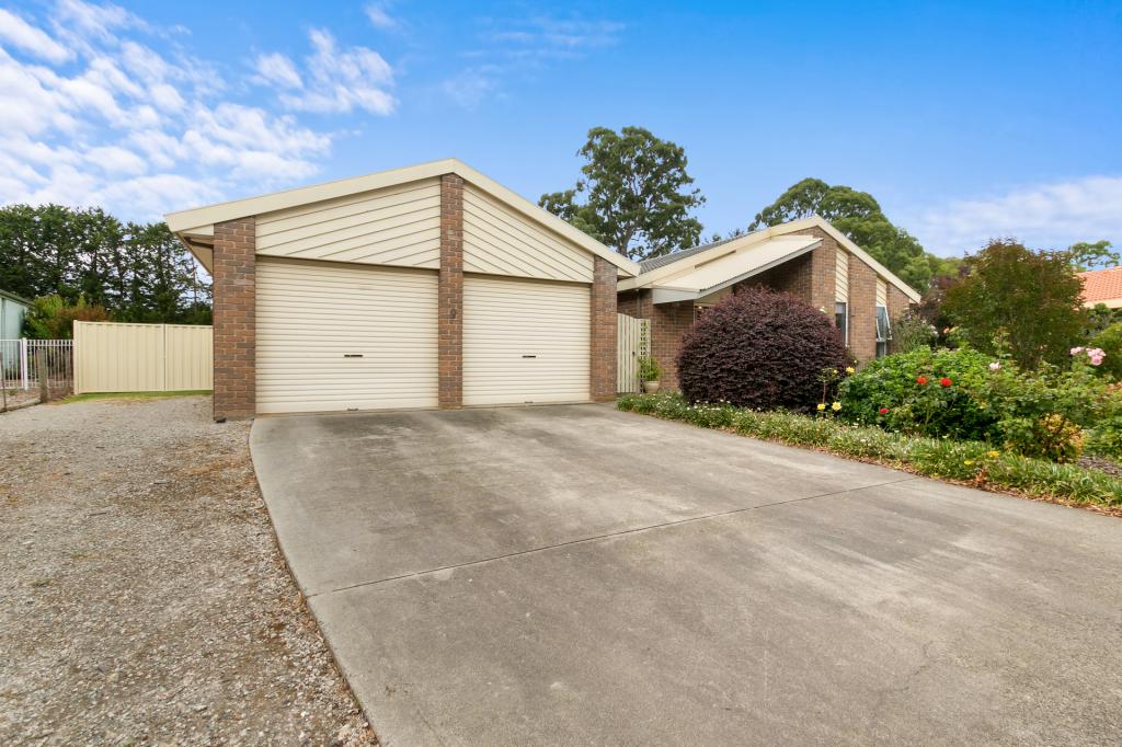 9 Ryeburn Cl, Traralgon East, VIC 3844