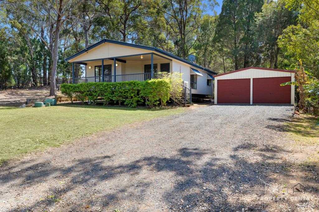 35 Bernborough St, Russell Island, QLD 4184