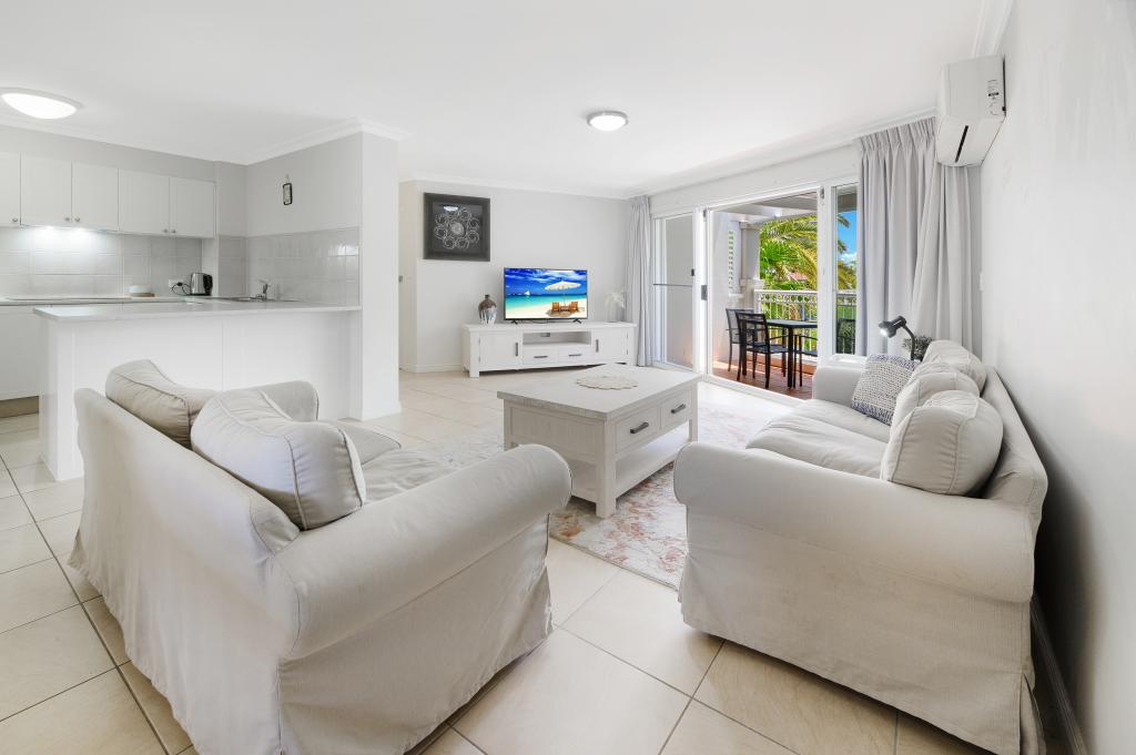 10/122-130 OLD BURLEIGH RD, BROADBEACH, QLD 4218