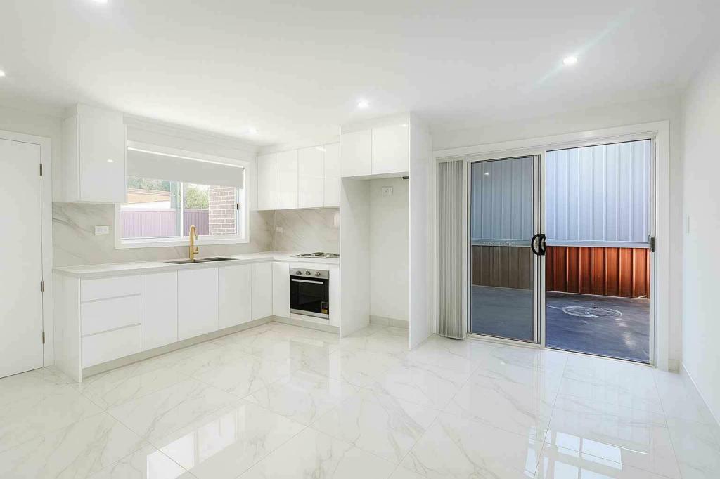 47a Chadwick Cres, Fairfield West, NSW 2165