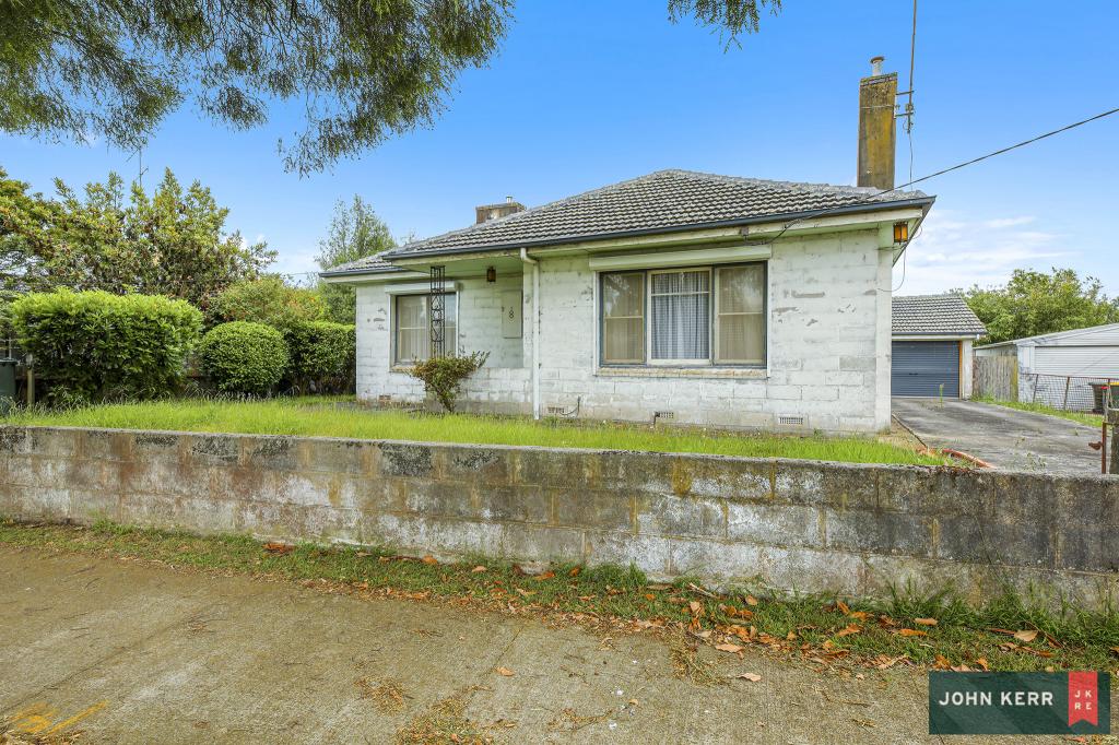 8 Brown St, Trafalgar, VIC 3824