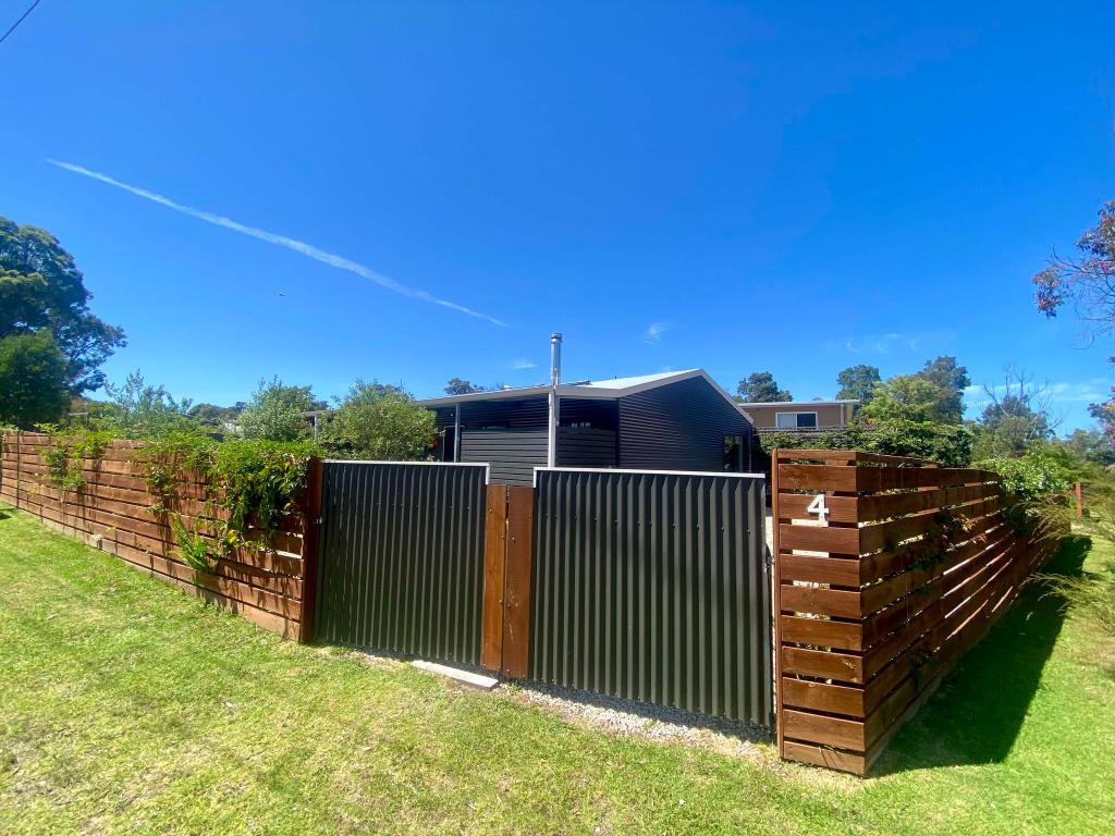 4 Betka Rd, Mallacoota, VIC 3892