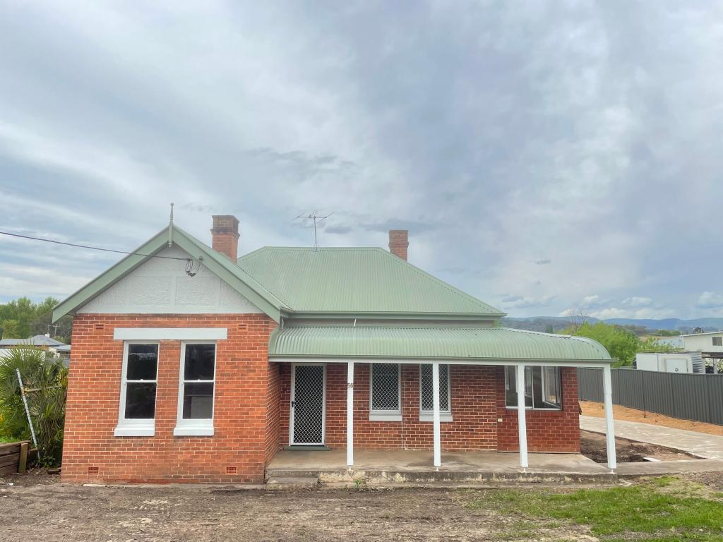 56 Capper St, Tumut, NSW 2720