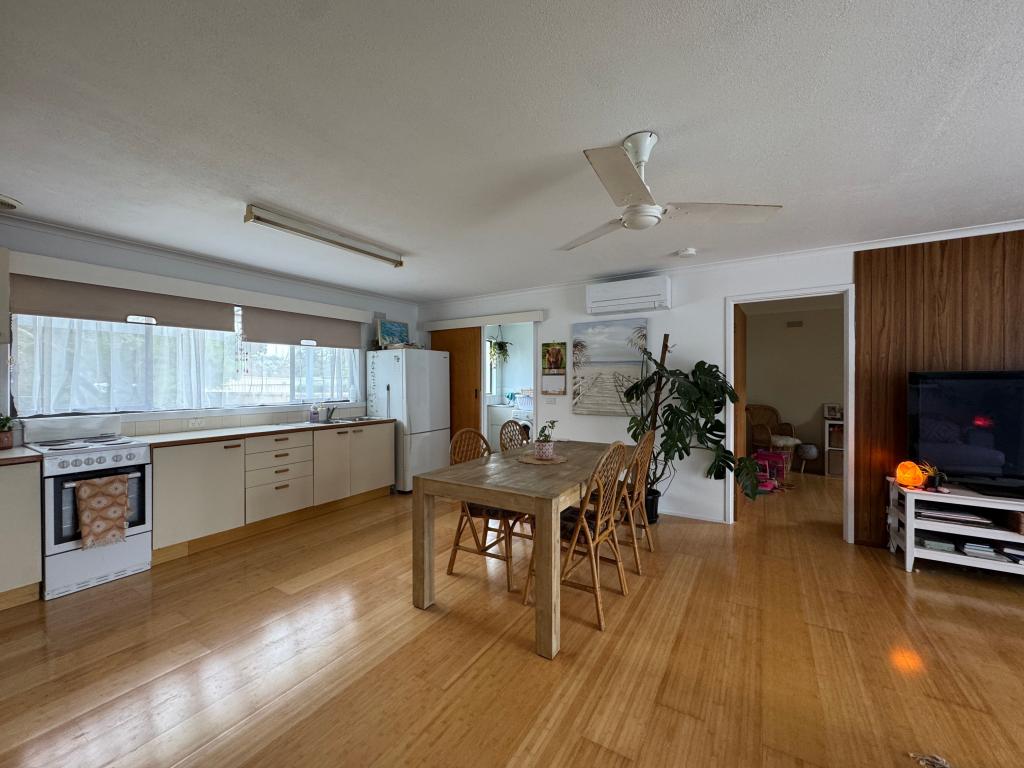57 Dixon St, Inverloch, VIC 3996