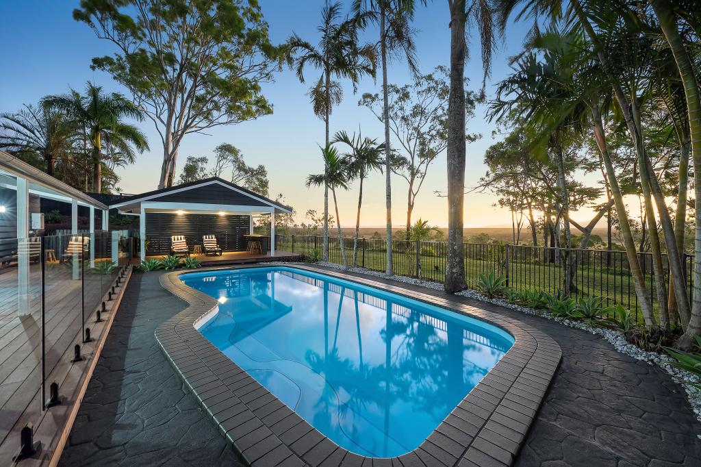 192 Centenary Heights Rd, Coolum Beach, QLD 4573