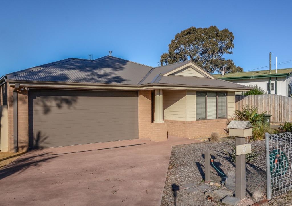 37 Bay Rd, Eagle Point, VIC 3878